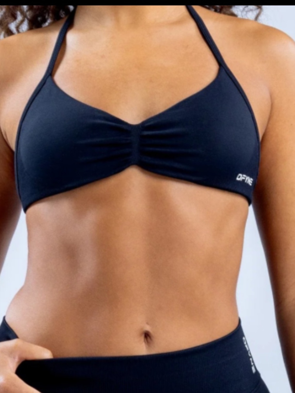 DFYNE Impact Strappy Bra - Midnight Black